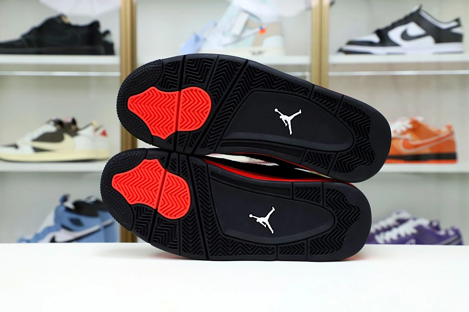 AIR 'RED RETRO 4 JORDAN THUNDER' 0905